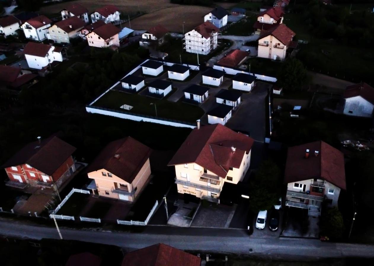 Apartmani I Bungalovi Trojka Banja Luka Luaran gambar