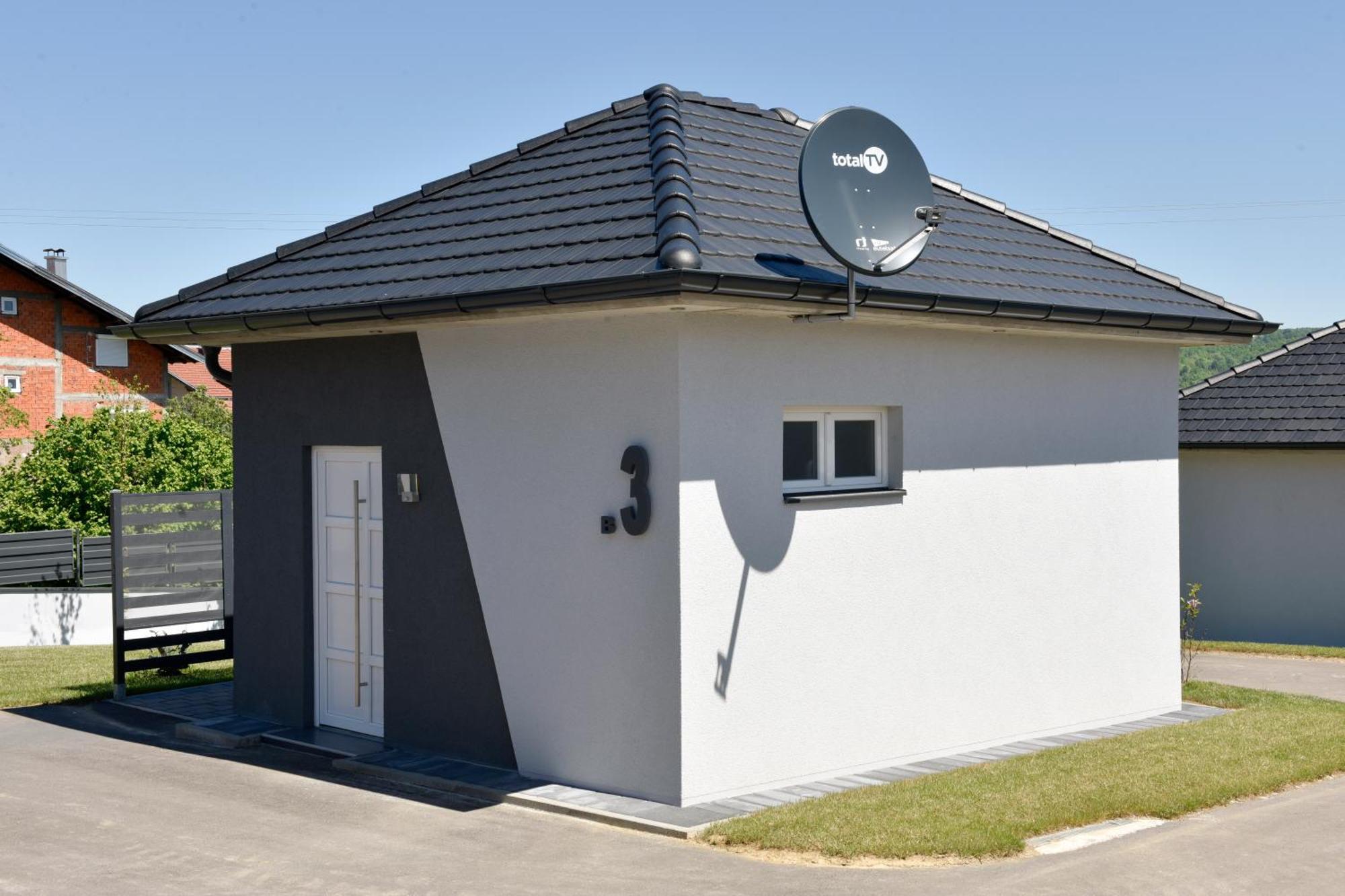 Apartmani I Bungalovi Trojka Banja Luka Bilik gambar
